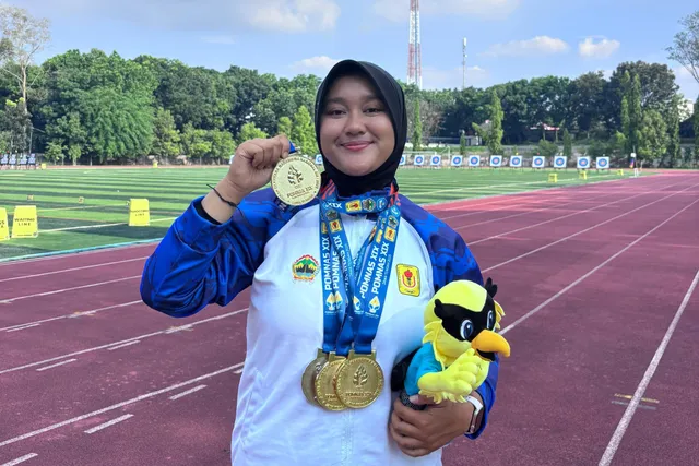 4 Medali Sekaligus di Sumbangkan Atlet Panahan Udinus Nurisa pada Perhelatan Pomnas XIX Jateng 2025