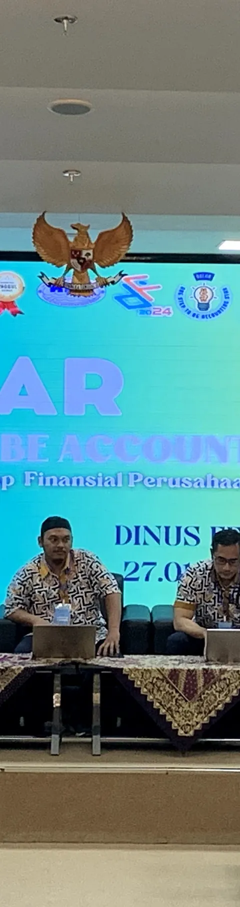 Siswa SMA/K Uji Wawasan Ekonomi Lewat Cerdas Cermat pada Ajang Oscar Dinusfest 2024