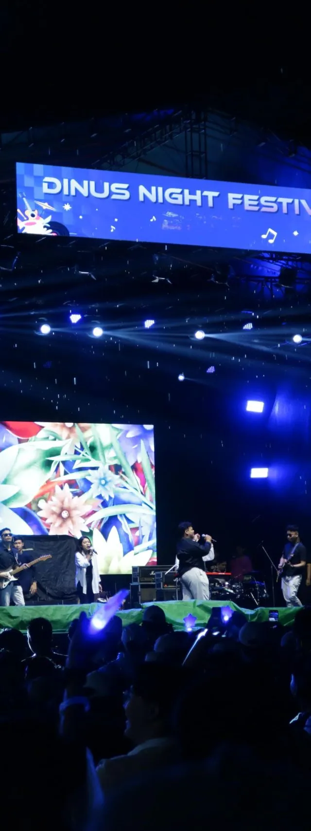 Penampilan Inagurasi dari UKM Awali Rangkaian Konser Dinus Night Festival 2025 