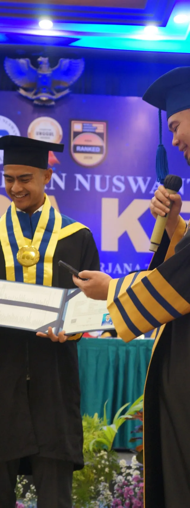 Arhan Diwisuda Udinus, Kantongi Ijazah Blockchain Pertama di Indonesia