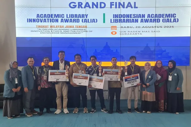Pustakawan Udinus Raih Prestasi di Indonesian Academic Librarian Award 2025