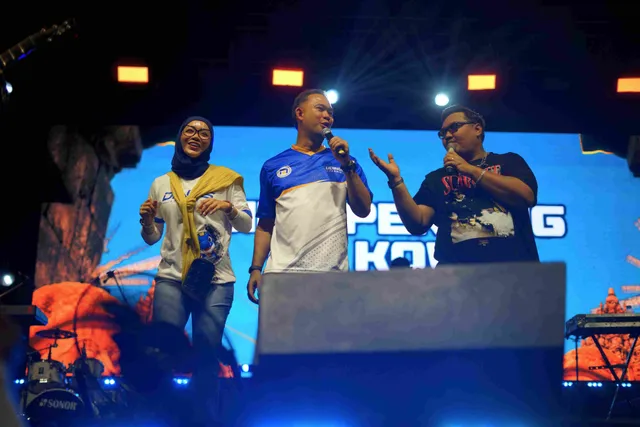Ndarboy Genk Berkicau Mania Bersama 3.658 Maba Udinus di Dinus Night Festival, Tutup Rangkaian Dinus Inside 2026