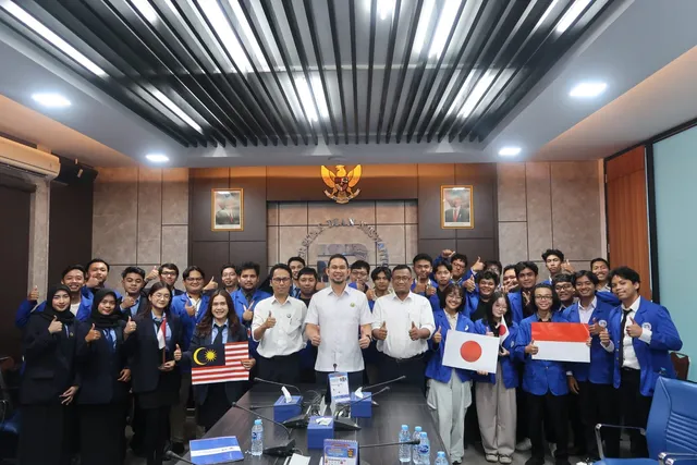 Puluhan Mahasiswa Udinus Ikuti Program Magang dan Volunteer Internasional di 2 Negara
