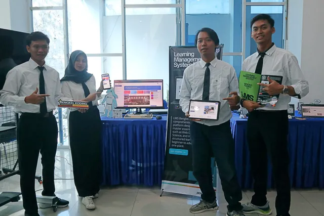 Expo Bengkel Koding 2025 Pamerkan Berbagai Inovasi Mahasiswa di Bidang Teknologi