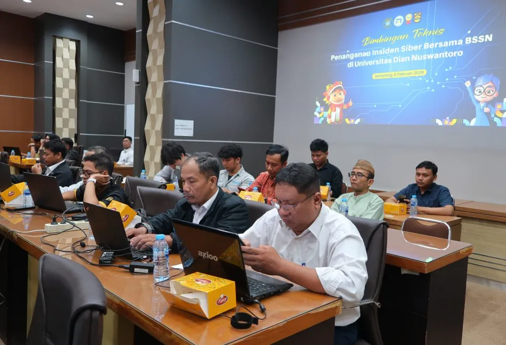 Suasana peserta mengikuti Bimtek Penanganan Insiden Siber bersama BSSN di Udinus