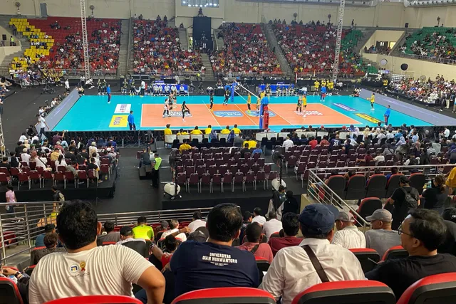 Kemahasiswaan Udinus Dukung Para Atlet Bola Voli Berlaga di Kompetisi Nasional Proliga