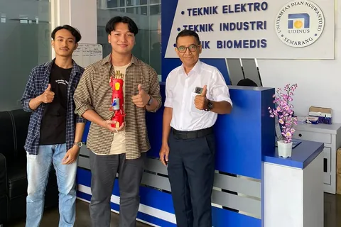 BANTU ANAK DIFABEL, TIGA MAHASISWA FT UDINUS CIPTAKAN TANGAN PROSTETIK DENGAN DESAIN SUPERHERO