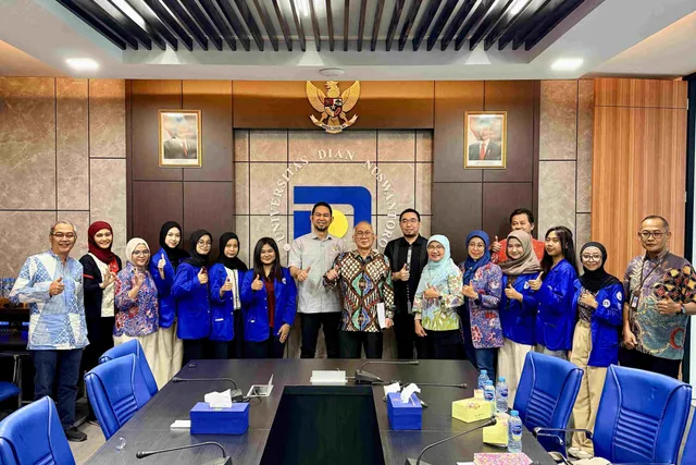 Tujuh Mahasiswa Fakultas Kesehatan Udinus Raih Hibah Student Mobility ke Malaysia