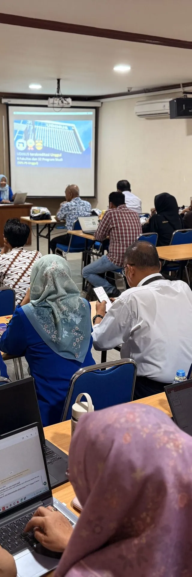 Udinus Libatkan Stakeholder Bahas Kurikulum Kesehatan untuk Selaraskan dengan Kebutuhan Dunia Kerja