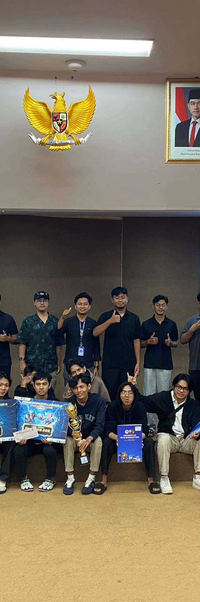 Ukir Prestasi Lewat Game, Komunitas E-Sports Udinus Sukses Gelar DEL II Cabang MLBB