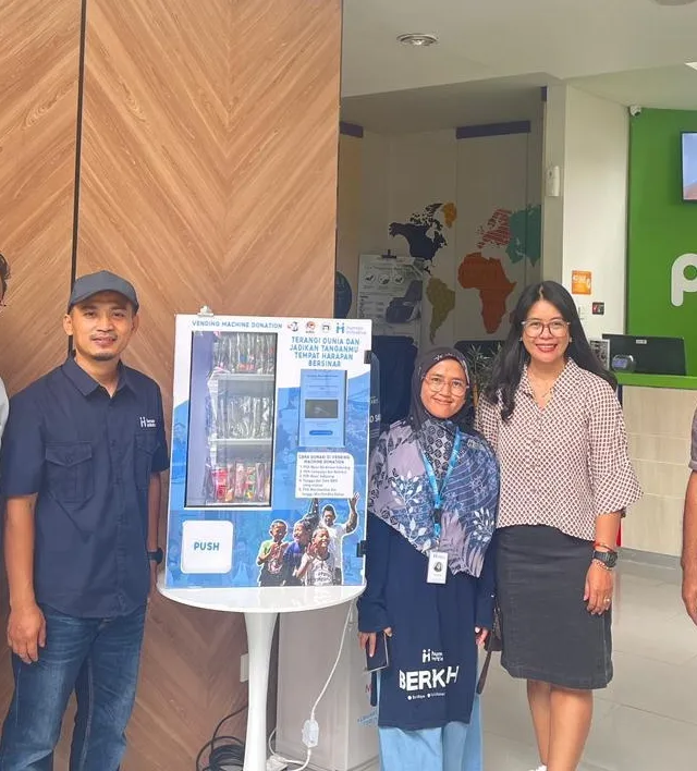 Modernisasi Filantropi, Tim Peneliti Udinus Hadirkan Vending Machine Donation untuk Umum