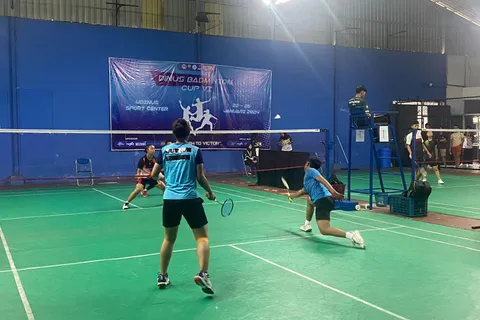 150 Atlet Muda Badminton Bersaing Raih Juara di Dinus Cup VI