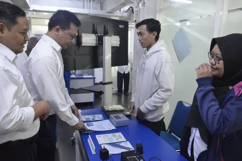 Capstone Design Expo Pamerkan 18 Inovasi Alat Medis Milik Mahasiswa Teknik Biomedis Udinus