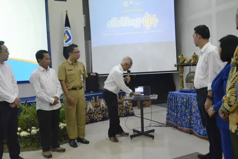 Peringati Hardiknas, Udinus Launching Sibiling Bagi Guru BK se Indonesia