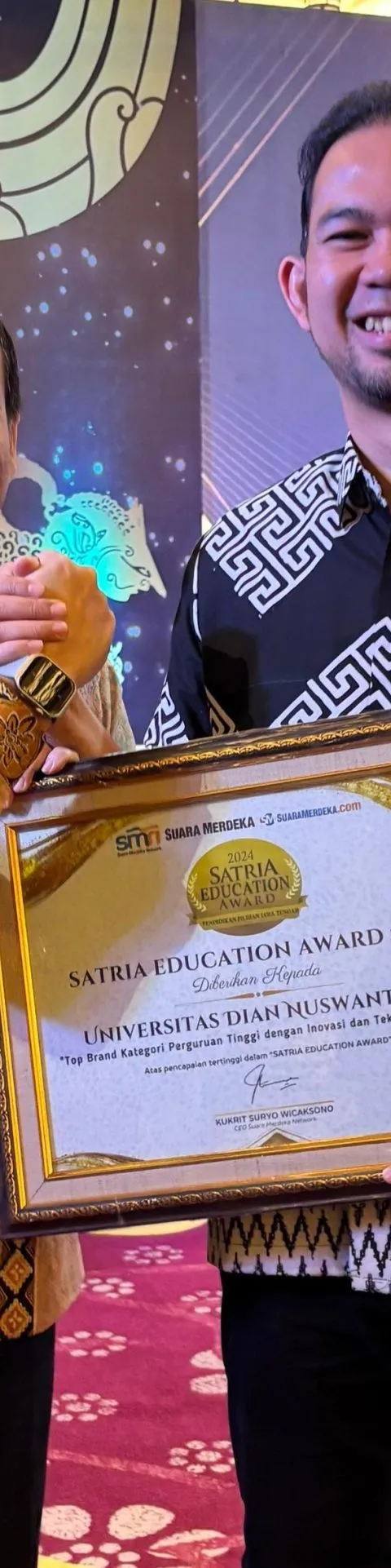 Konsisten Lahirkan Inovasi dan Teknologi Terbaik, Udinus Raih Penghargaan Satria Brand Award 2024