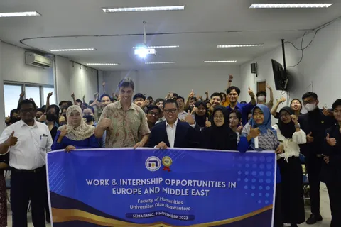 FIB Udinus Beri Pelatihan Untuk Magang di Luar Negeri