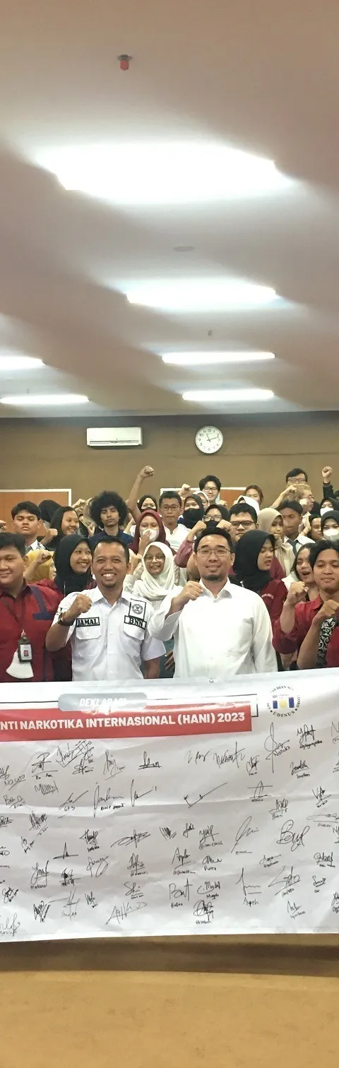 PERINGATI HANI 2023, UKM RUMAH SAHABAT UDINUS AJAK PELAJAR DAN MAHASISWA DEKLARASI ANTI NARKOBA