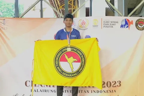 4 FAKTA DAFFA FAUZAN, ATLET TAEKWONDO PERAIH MEDALI EMAS DAN BEST PLAYER PUTRA DI KEJURNAS ATF CHAMPIONSHIP 2023