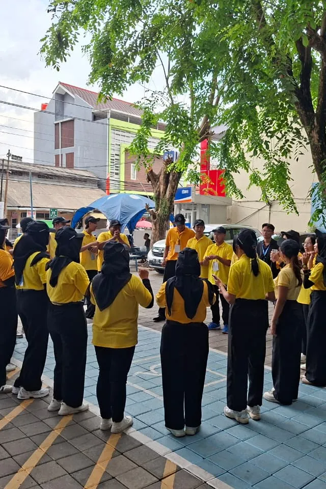 FEB Udinus Asah Kemampuan dan Kekompakan Mahasiswa Baru lewat Character Building