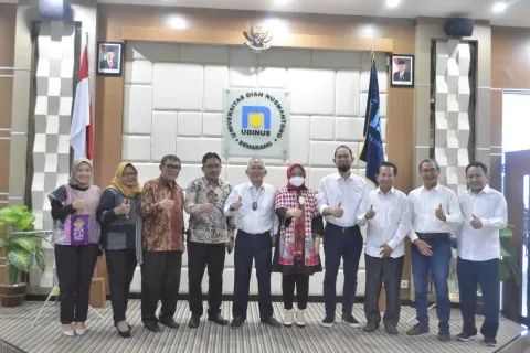 TINGKATKAN TRI DHARMA PERGURUAN TINGGI, UPS JALIN KERJA SAMA DENGAN UDINUS