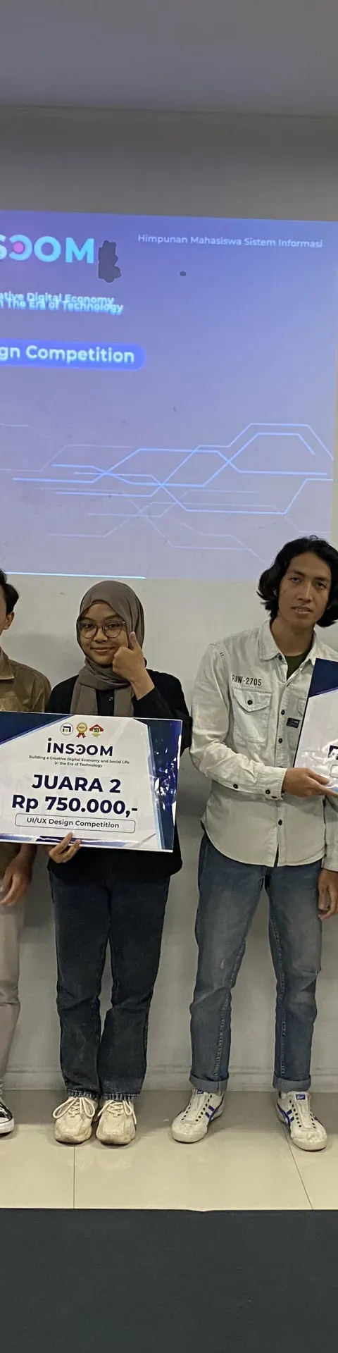 KEMBANGKAN KETERAMPILAN MAHASISWA DI BIDANG TEKNOLOGI, HM SISFO UDINUS GELAR INSCOM 2023