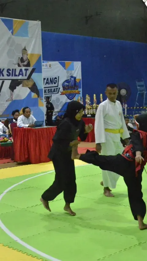 550 PESERTA BERLOMBA REBUTKAN JAWARA DI UDINUS PENCAK SILAT CHAMPIONSHIP 2023