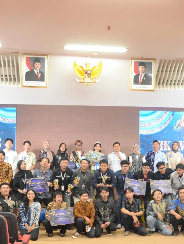 FIK Awards 2025 jadi Ajang Apresiasi Prestasi dan Dedikasi Positif Mahasiswa Udinus