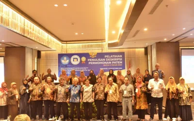 TINGKATKAN PENULISAN DESKRIPSI PERMOHONAN PATEN, KEMENDIKBUD RISTEK DAN LPPM UDINUS GELAR PELATIHAN BERSAMA
