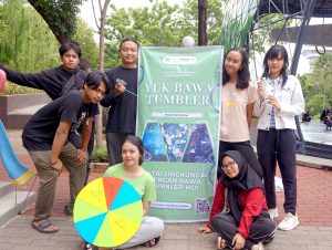 Kampanye Tumbler Prodi Ilmu Komunikasi Udinus