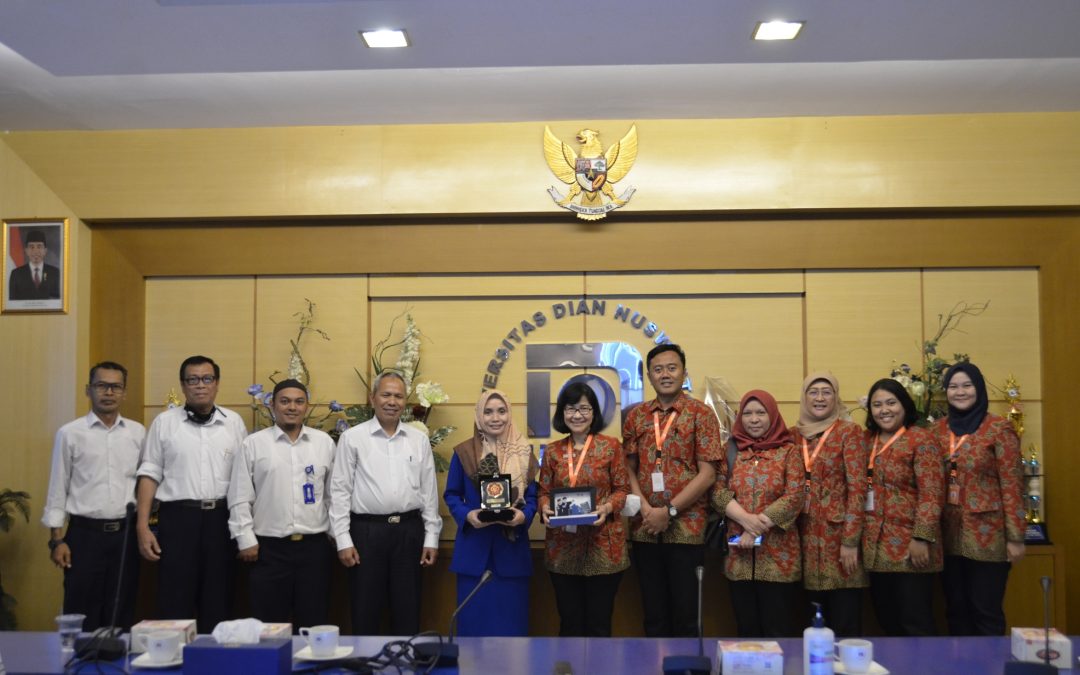 Foto Besama Udinus dengan Stikes Telogorejo Semarang Usai Melakukan Kunjungan