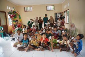 Foto Bersama Usai Campaign Bersama Lindungi Mahasiswa Ilkom Udinus