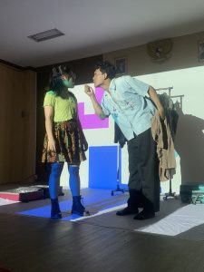 Pemeran Pementasan bertajuk 'Sepotong Pagi; Pieces of Life' saat Pemutaran Teater