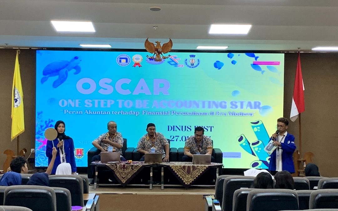 Siswa SMA/K Uji Wawasan Ekonomi Lewat Cerdas Cermat pada Ajang Oscar Dinusfest 2024