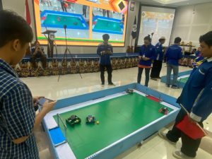 Dinus Robotic Competition Ajak Siswa SMA/K Kembangkan Kreativitas Rancang Robot Soccer