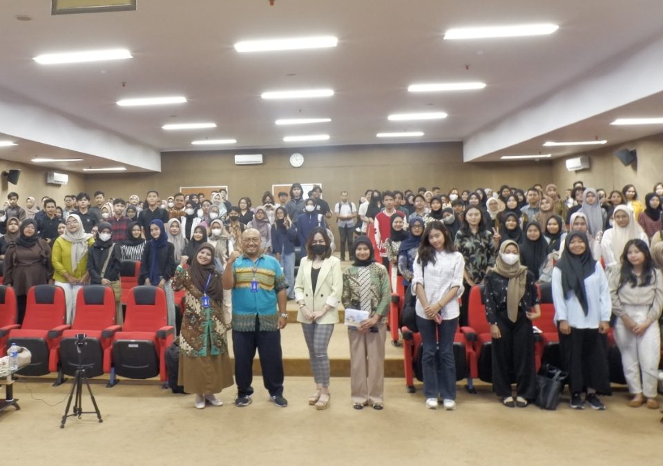 Seminar Kesehatan Mental