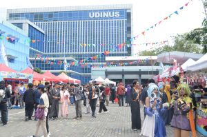 Festival Bunkasai Udinus 2024 dengan pertunjukan budaya Jepang