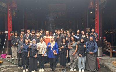 Kenalkan Akulturasi dan Asimilasi Budaya, 60 Mahasiswa Prodi Bahasa Inggris Udinus Ikuti Outbound Class CCU