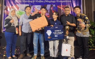 Mahasiswi Pengelolaan Perhotelan Udinus Juarai Coffee Mixology Competition, Kreasikan Kopi dengan Kue Nastar