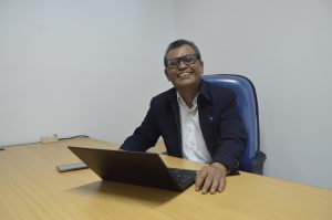 Prof. Aris dalami Teknik Penyembunyian Informasi