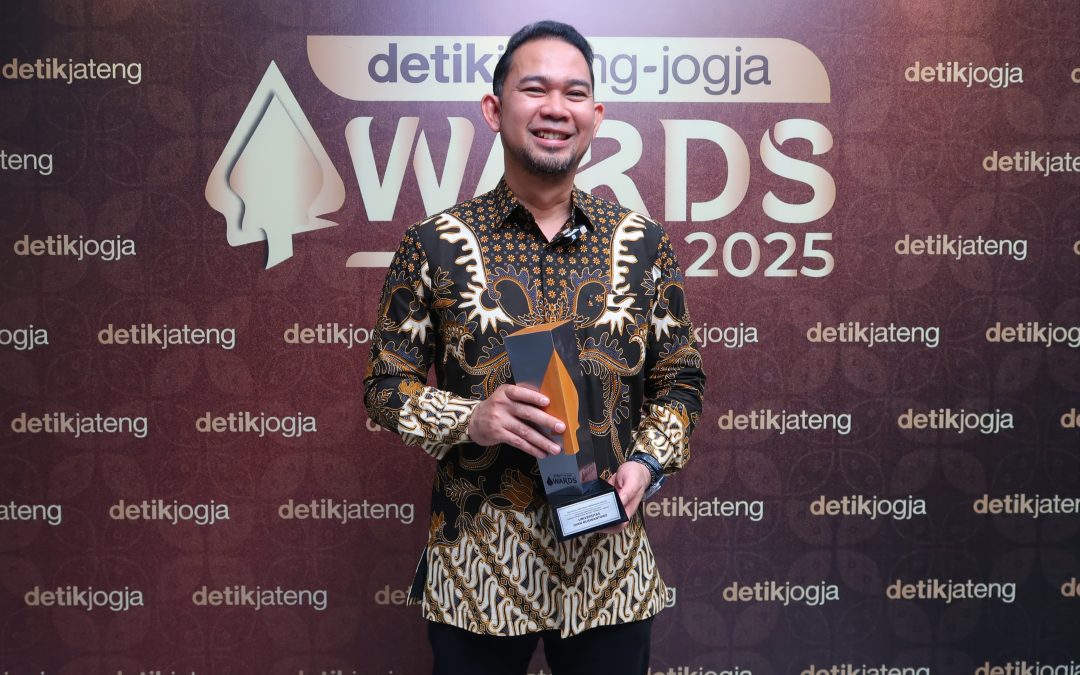 Jadi Kampus Inovatif Berkelas Dunia, Udinus Raih Penghargaan Perguruan Tinggi Berbasis Teknologi Informasi