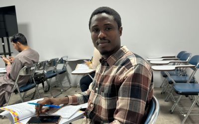 Haruna Mahasiswa Asal Nigeria Nikmati Keberagaman Budaya Semarang Lewat Beasiswa KNB di Udinus