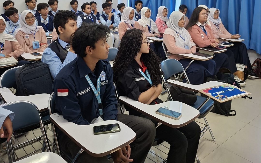 Langkah Awal Gapai Cita, FIK Udinus Ajak Mahasiswa Baru Kenal Lebih dekat Prodi Masing-Masing