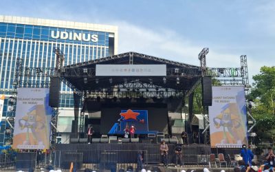 Mahasiswa Baru FIK Udinus Latih Kepercayaan Diri di Depan Umum Melalui Ajang Singing Contest