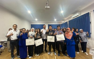 FK Udinus Fasilitasi Mahasiswa Angkatan 2025 dengan Pemberian iPad