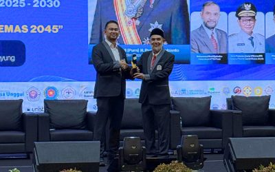 Rektor Udinus Dilantik di APTISI Pusat, Robot Sekar Gamelan Dihibahkan ke Presiden