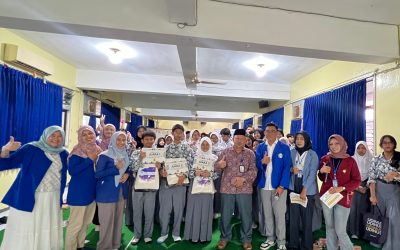 Mahasiswa Ilkom Udinus Ajak Pelajar Pahami Etika Penggunaan AI di Era Digital