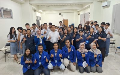 Mahasiswa Ilkom Udinus Dorong Pelajar Perangi Hoaks dengan Campaign Literasi Digital