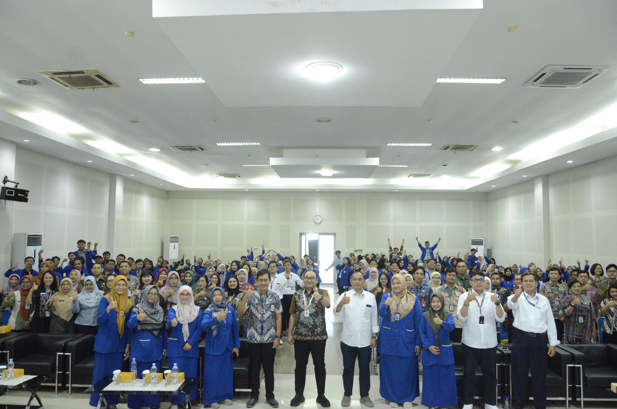 Selesaikan Magang Berdampak, Mahasiswa Kesmas Udinus Dinilai Sangat Memuaskan