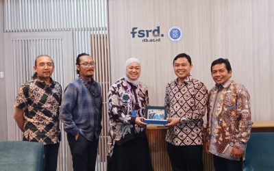 Kuliah 5 Tahun Raih Dua Gelar, DKV Udinus dan FSRD ITB Sepakati Program Fast Track