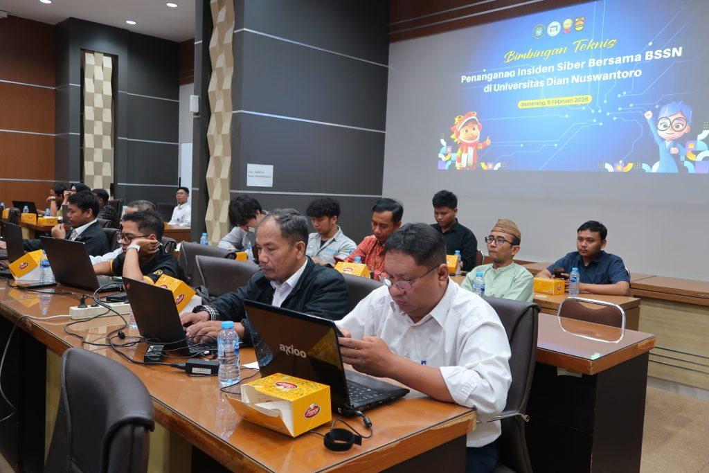 Suasana peserta mengikuti Bimtek Penanganan Insiden Siber bersama BSSN di Udinus